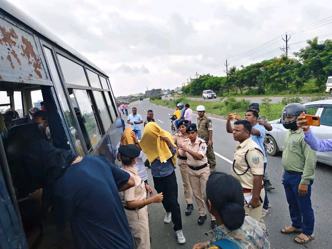 होटल और रेस्टोरेंट के आड़ में चल रहा था देह व्यापार का धंधा