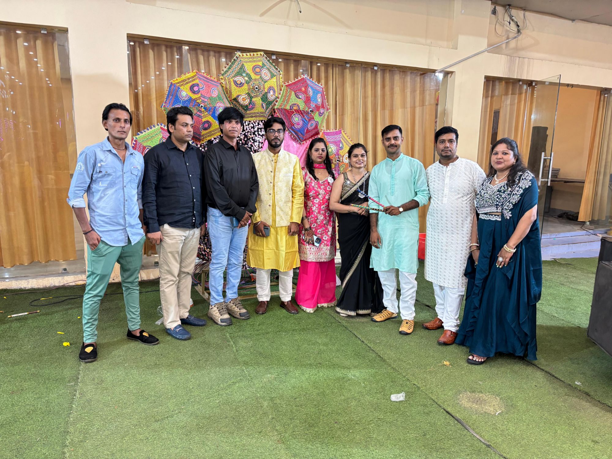 रंगरेज क्रिएशन की ओर से डांडिया नाइट कार्यक्रम धूमधाम से संपन्न